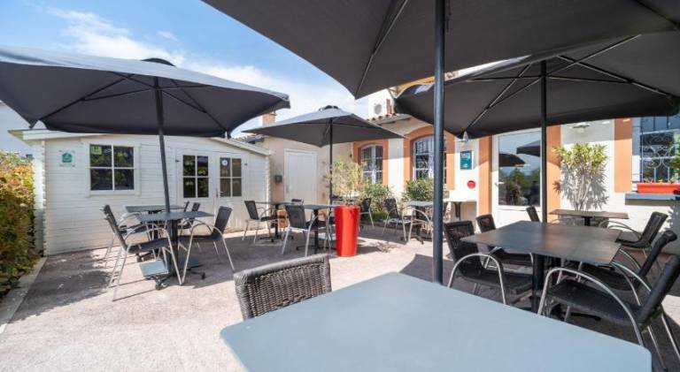 Hotel Restaurant du Lauragais LOGIS DE FRANCE — photo 4