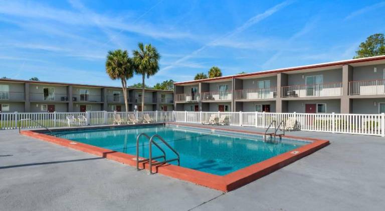 Quality Suites in Wildwood, FL
