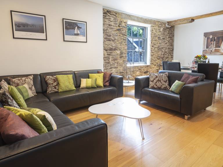 Cottage with 2 rooms for 4 persons — photo 3
