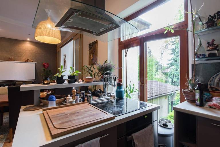 Beautiful house with jacuzzi & pool | Perfect for remote work | Dogs allowed — photo 4