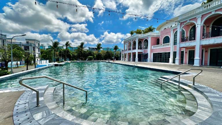 Charming villa with garden, barbecue & pool | Perfect for remote work | Pets allowed — photo 3