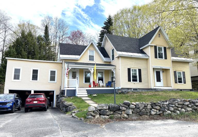 House Lake Sunapee