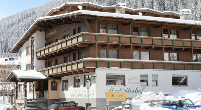 Gasthof Pension Madseiterhof in Tux