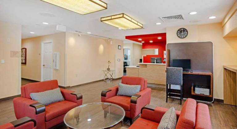 MainStay Suites Mt. Laurel - Philadelphia — photo 2