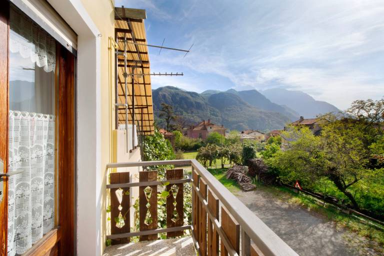 Maison Lorent Apartment with Mountain View, Balcony and Wi-Fi — photo 2