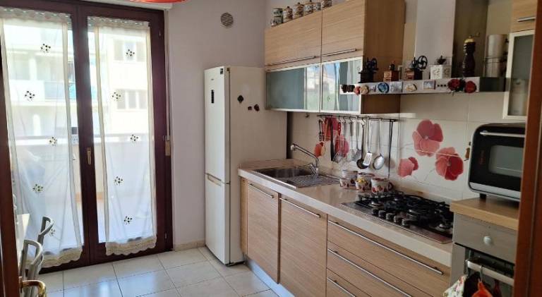 Rental apartment with 3 rooms for 6 persons — photo 4