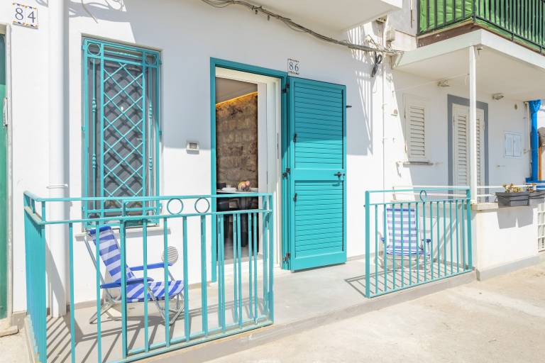 Vacation home with fast internet | Beach view in Palermo