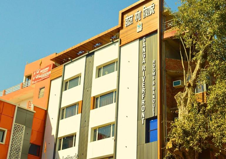 Ganga Riverfront Rooms & Banquet