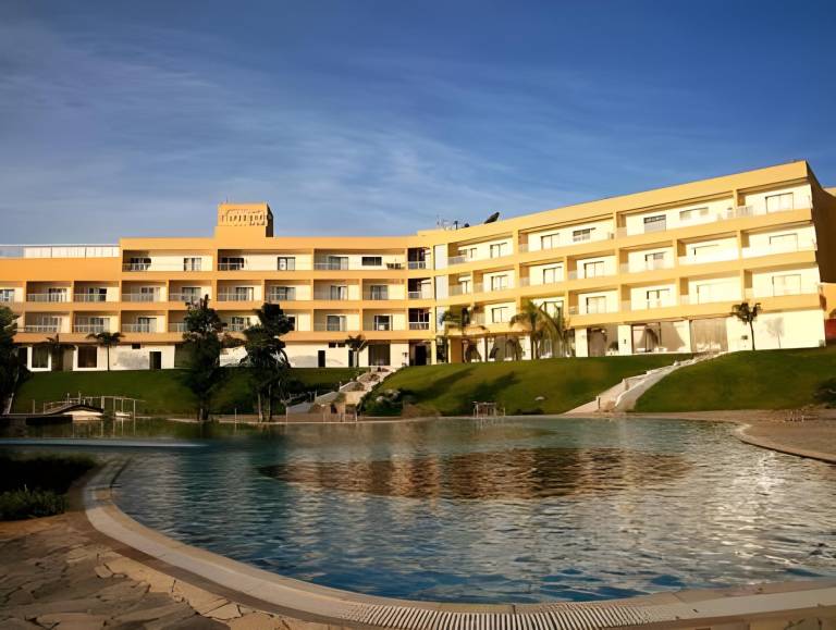 Ramada by Wyndham Furnaspark in Formiga