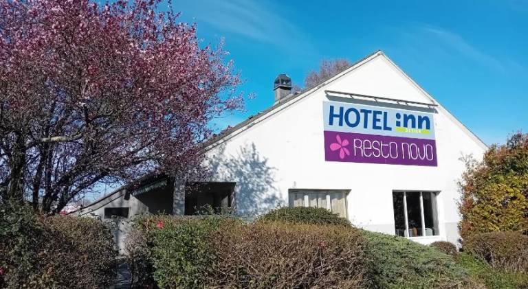 Hotel Inn Design Laval in Laval
