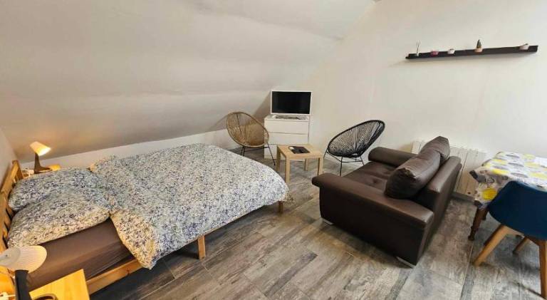 Holiday apartment with garden | Pets allowed in Compiègne
