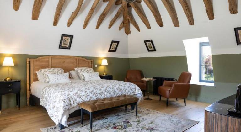 Le Domaine de la Haye Chambres d'Hotes in Cholet