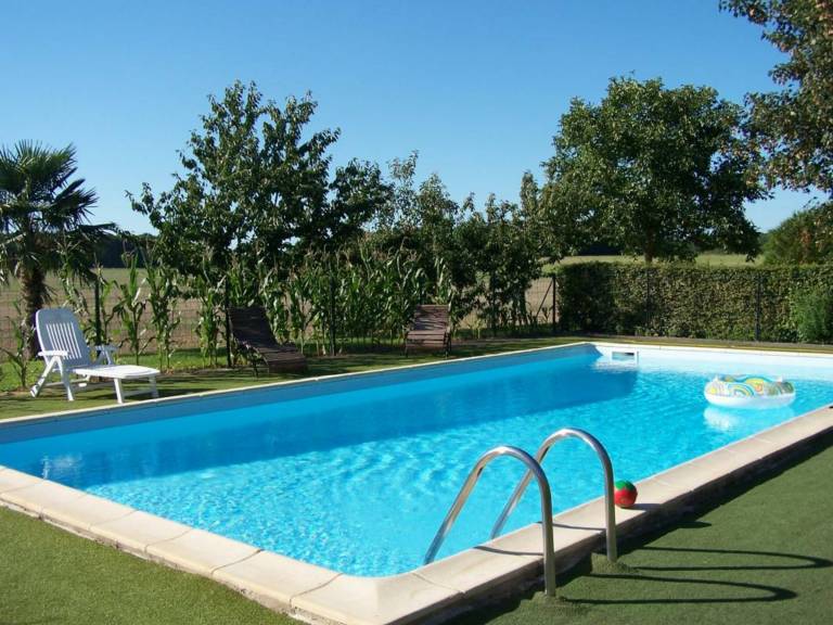 Charming 18th Century Cottage with Pool, Near Loire Castles and Vineyards — photo 2