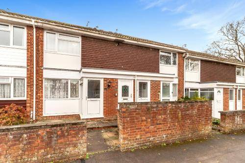 Apartment Burgess Hill
