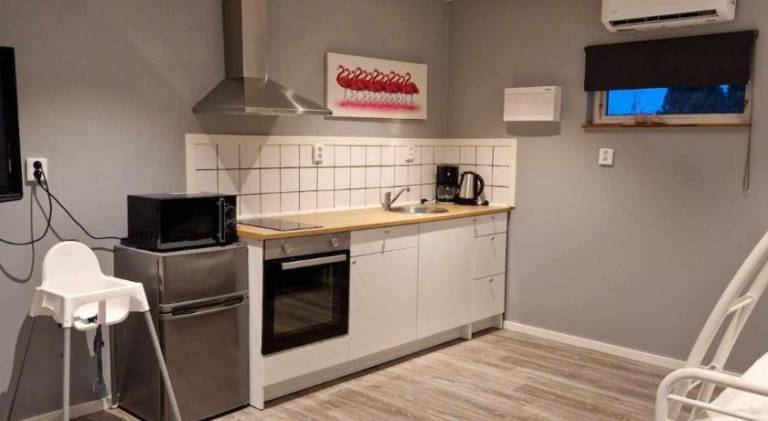 Holiday apartment with 1 room for 5 persons — photo 4