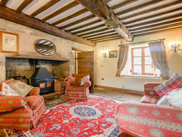 Fully equipped nice cottage with barbecue & garden | Pets allowed — photo 2