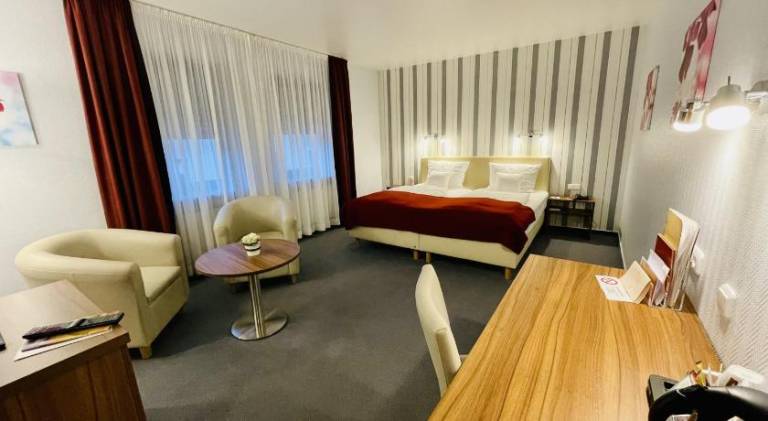 Schloss Hotel Herborn — photo 2