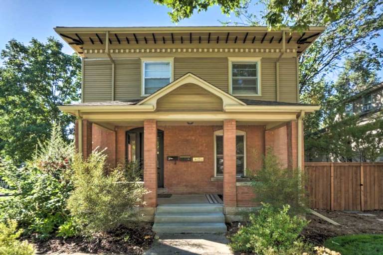 Historic Apartment - Walk to CSU Campus + Old Town — photo 3