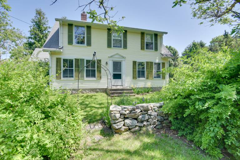 Mattapoisett Home on 7 Acres w/ Private Beach! — photo 2
