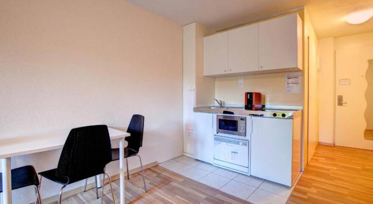 Charming serviced apartment with terrace | Pets are welcome — photo 5