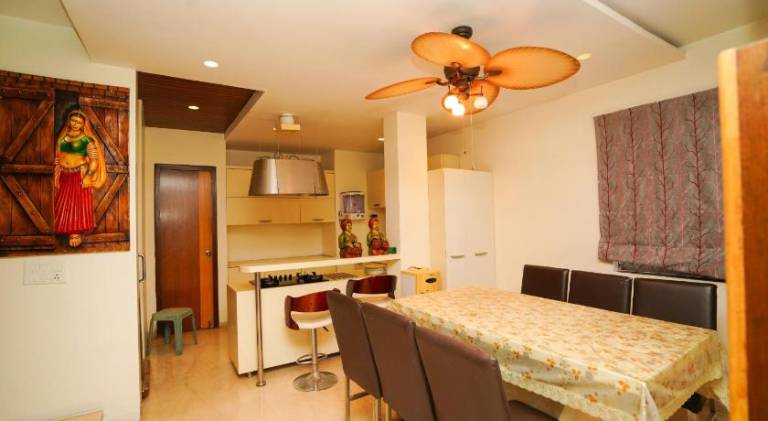 Golden Villa - Duplex House With Private Theater - Near To Alipiri And Bhudevi TTD Ticket Counter An — photo 3