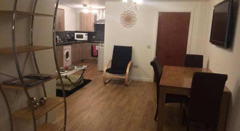 Eastgate Apartments — photo 2