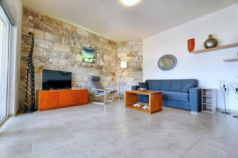 "Eleni" Sea Luxury Apartment in Mades beach — photo 5