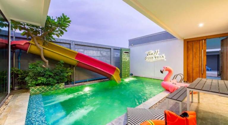 Villa with pool — photo 3