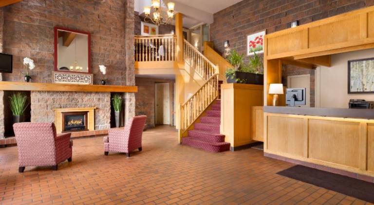 Travelodge by Wyndham North Bay Lakeshore — photo 3