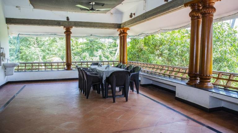 Villa with garden, pool & grill | Perfect for remote work | Pets allowed — photo 4