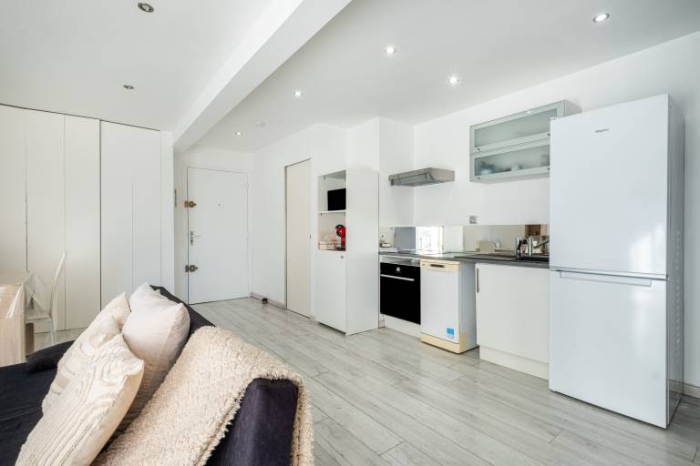 Apartment | City view | Close to the beach | Pets allowed — photo 5