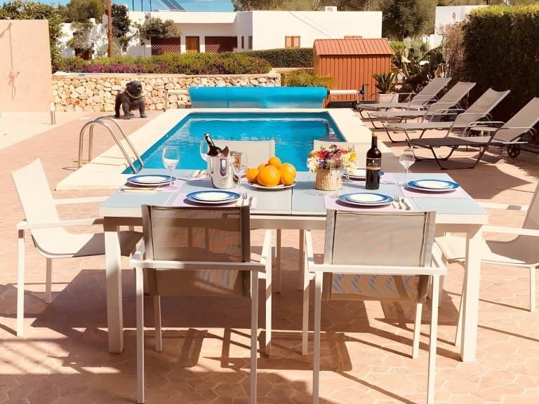 Villas 2 meet La Siesta – Private Pool Villa in Cala Romántica — photo 3