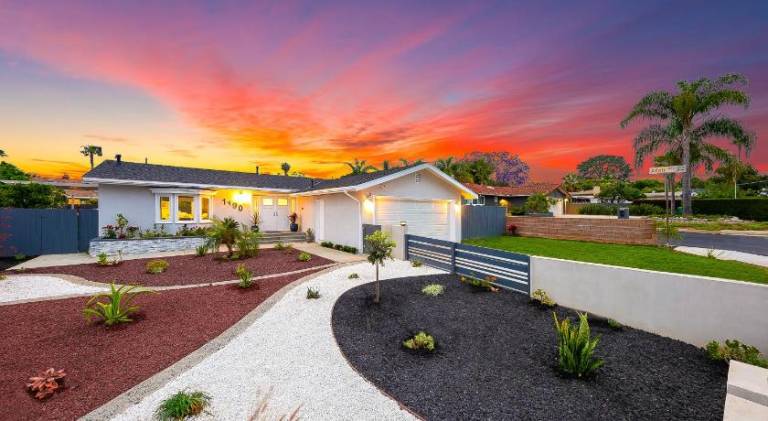 Vacation home with 3 rooms for 7 persons in Carlsbad, CA