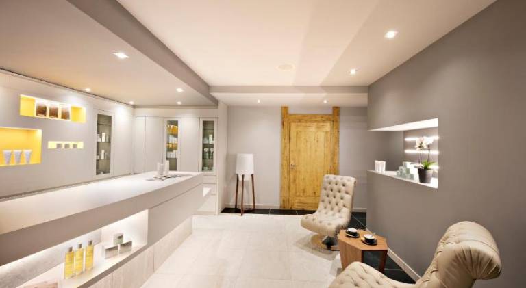Pleasant serviced apartment with jacuzzi, pool & sauna | Next to the ski | Dogs allowed — photo 5