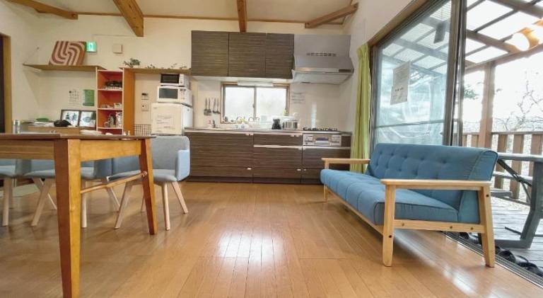 House with patio & grill | Suitable for remote work — photo 3