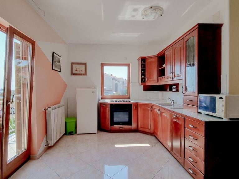 Holiday apartment with 2 rooms for 4 persons — photo 2