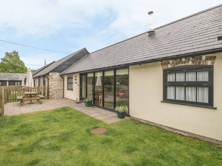 Cottage  Blandford Forum