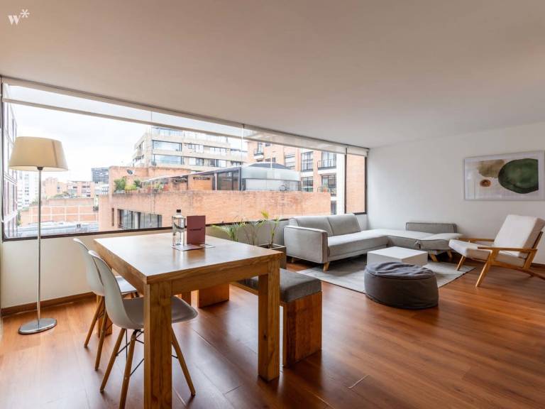 w Upscale 1BR in Cabrera