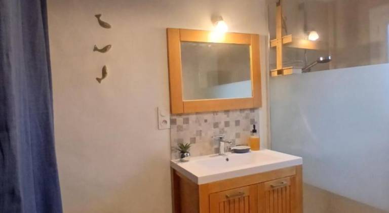 Apartment with 2 rooms for 4 persons — photo 4