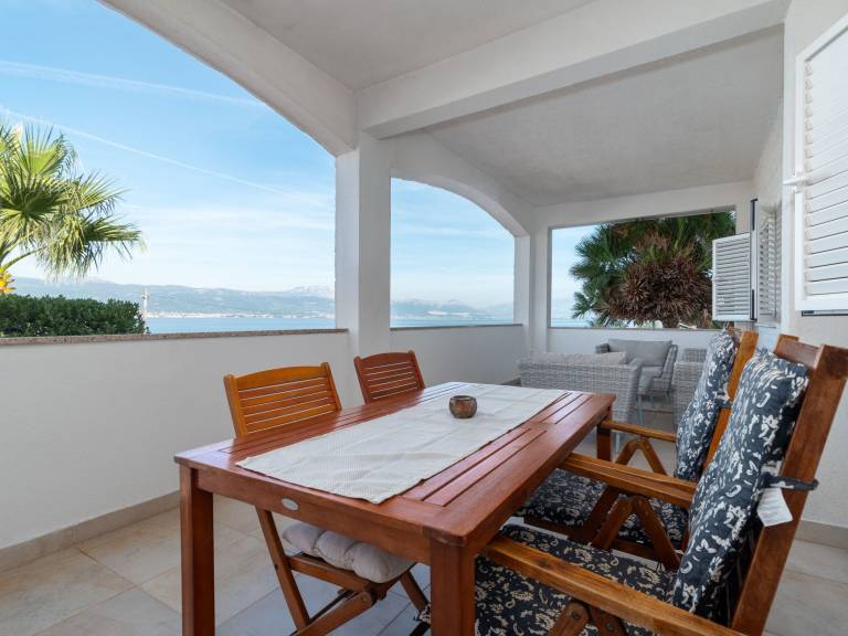 Apartament Mastrinka