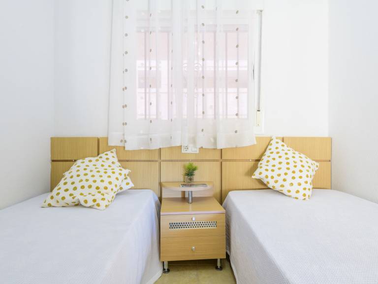 Holiday apartment with garden, terrace & pool — photo 5