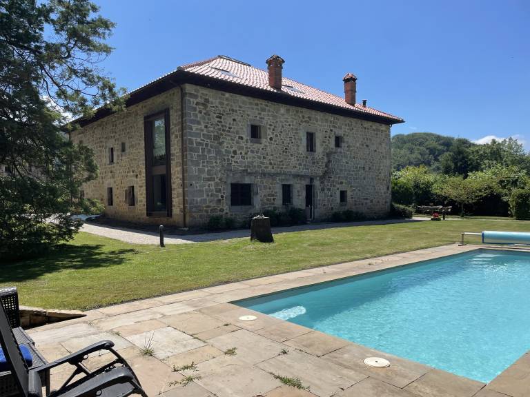 Habitación privada  Arredondo