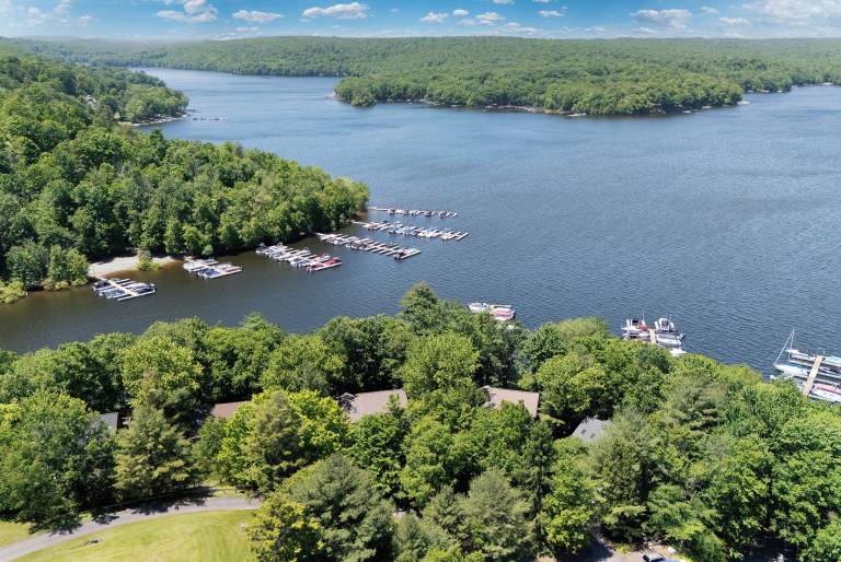 House Lake Wallenpaupack