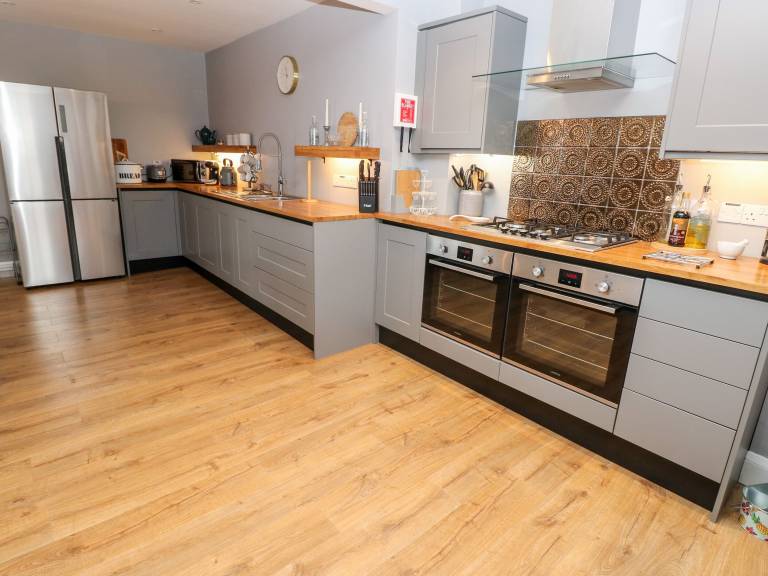 Cottage Newgale