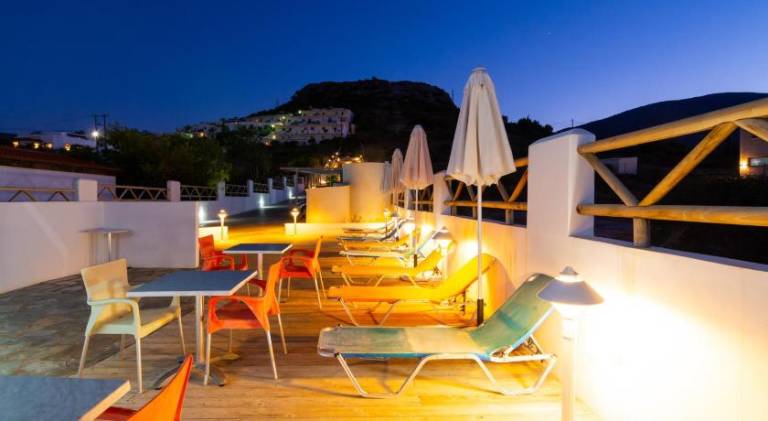 Holiday apartment with yard, terrace & grill — photo 4
