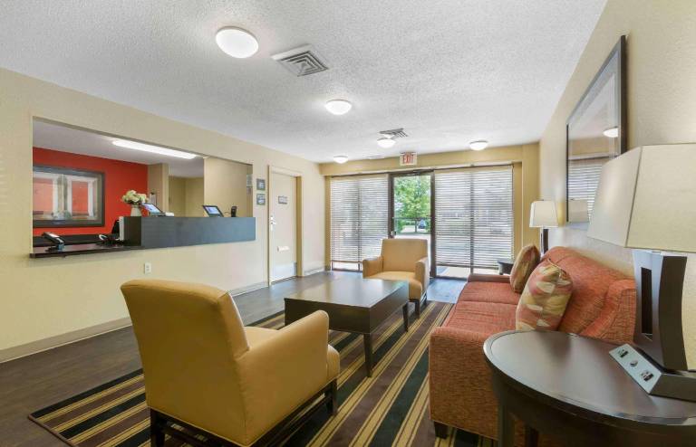 Extended Stay America Suites - Toledo - Maumee — photo 2
