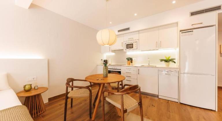 Rental apartment | Near Girona Cathedral — photo 2