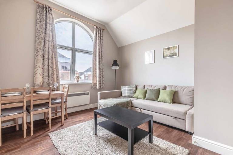 Apartment Windsor