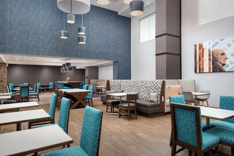 Hampton Inn & Suites Rapid City Rushmore — photo 4