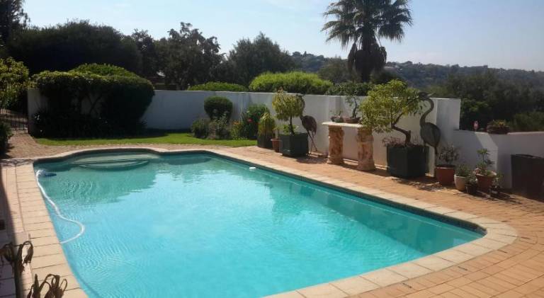 Chez Esme Guest House